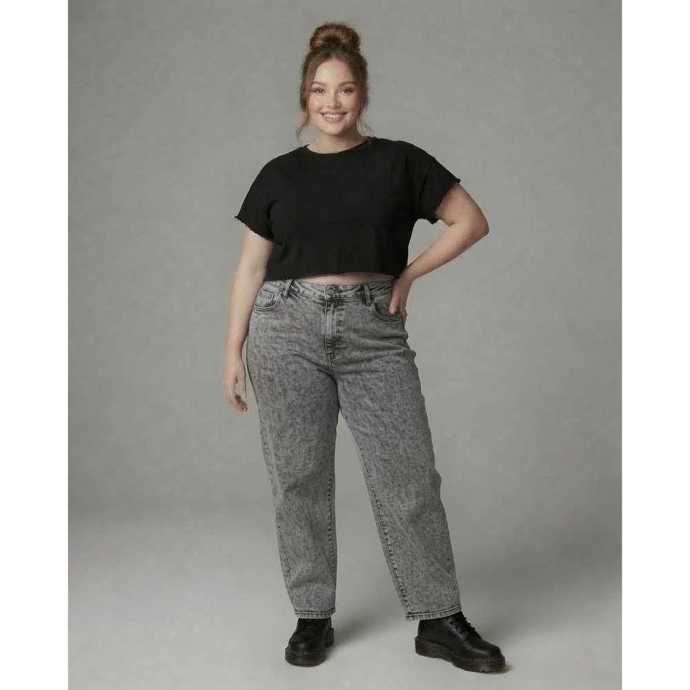 Lane Bryant Jeans 18 Signature Fit Relaxed Straight Gray Pink Acid Wash Mid Rise